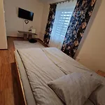 Krzywy Zakatek Feriegård