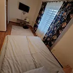 Krzywy Zakatek Feriegård *